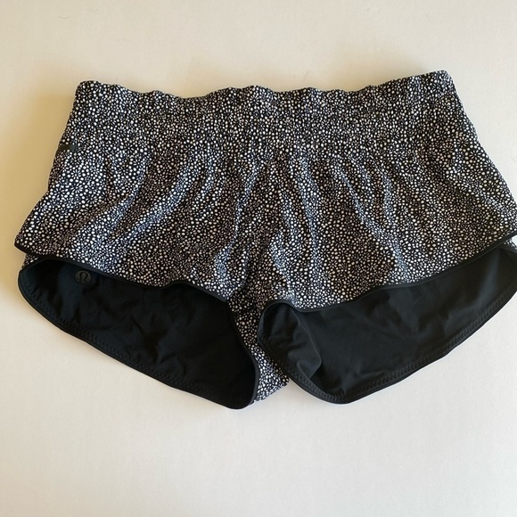 Lululemon swim short II freckle flower reversible swim shorts women’s 6 - Picture 1 of 8